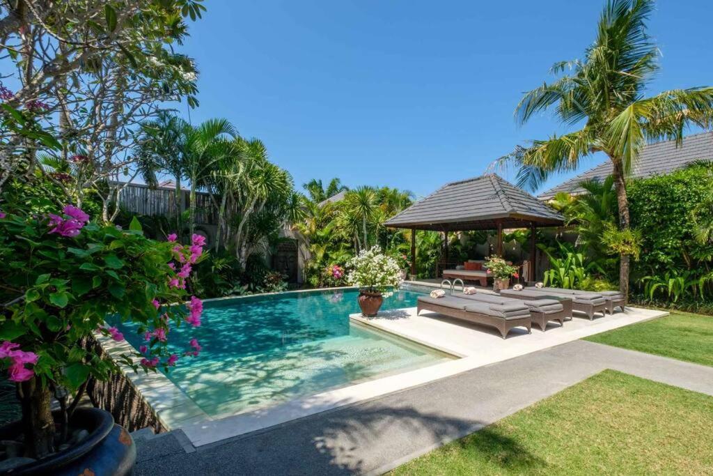Kejora Beachfront Estate Sanur -Stunning Villa Eleven Dış mekan fotoğraf